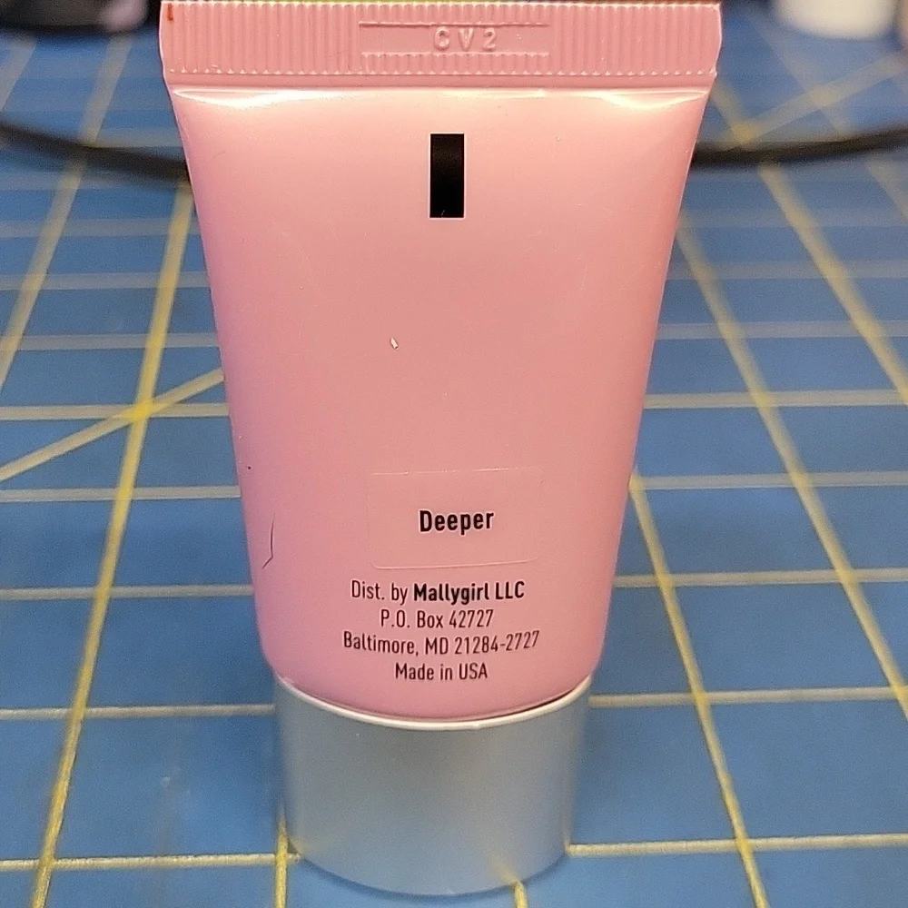 Mally Beauty Liquid Face Defender Blush - Deeper